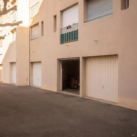 Confortable Au Cap D'agde 55 M² Avec Vue アグド