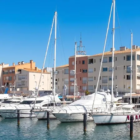 Confortable Au Cap D'agde 55 M² Avec Vue Appartement